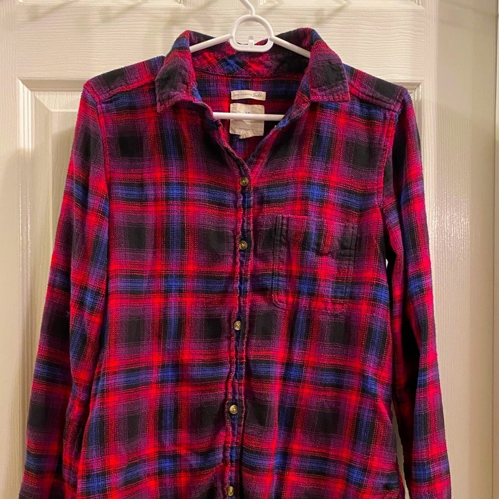 American Eagle Boyfriend Fit Flannel Shirt - Red Plaid - S - AHH-mazingly Soft